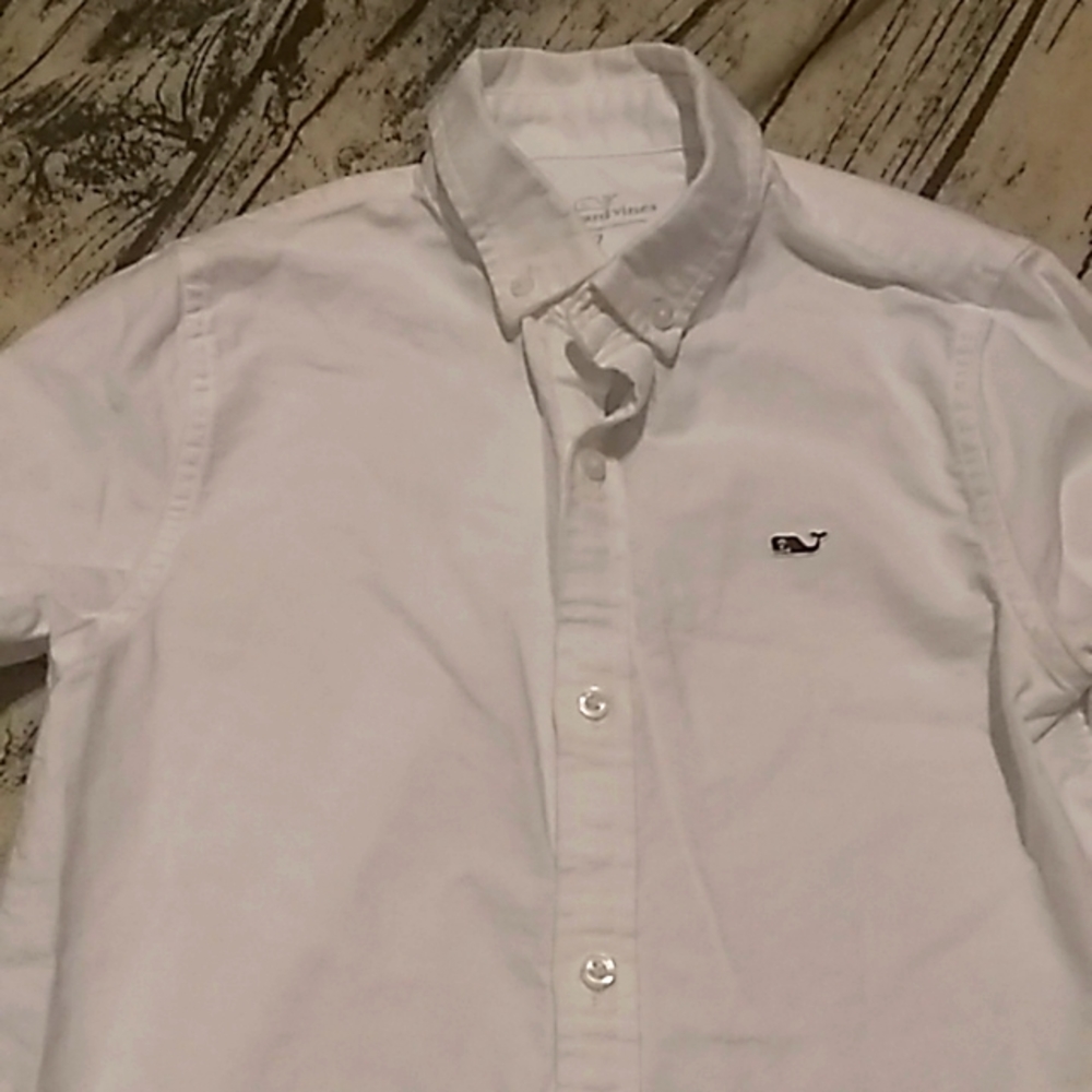 Boys vineyard Vines whale logo button down dress shirt size 7 long sleeve white